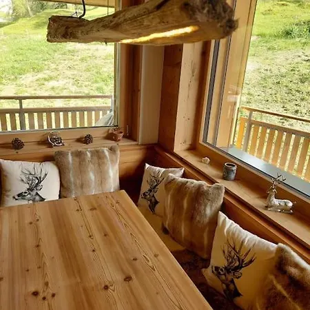 Luxusapartment Im Alpin-chic Stil Mit Pistenzugang Apartamento *