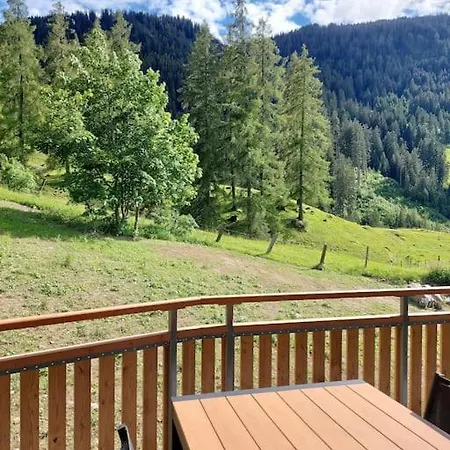 Luxusapartment Im Alpin-chic Stil Mit Pistenzugang